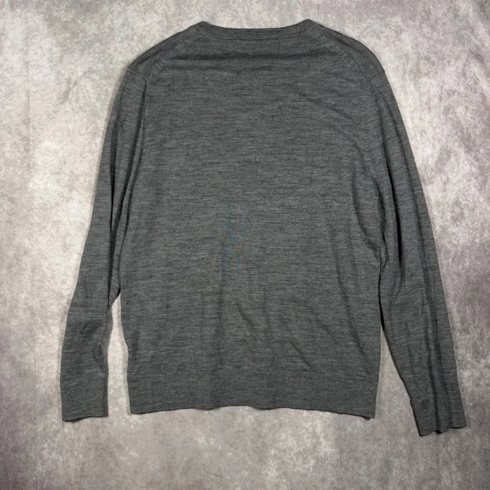 Banana Republic Mens Large Gray 100% Merino Wool Crewneck Sweater Quiet Luxury